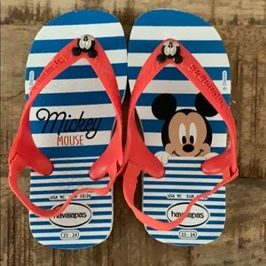 Toddler Havaianas Size 23-24 or USA 9 😍